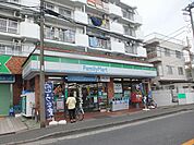 【コンビニエンスストア】ファミリーマートエクセレンス野川店まで1929ｍ