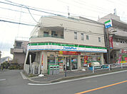 【コンビニエンスストア】ファミリーマート横浜南高校前店まで1189ｍ