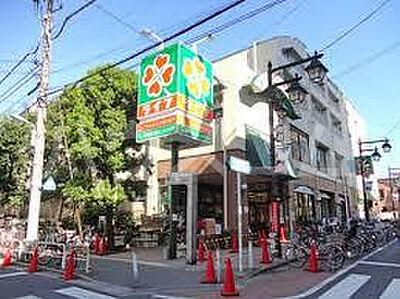 周辺：【スーパー】ライフ 仲宿店まで570ｍ