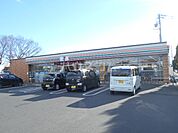 【コンビニエンスストア】セブン-イレブン伊勢崎安堀町店まで1068ｍ