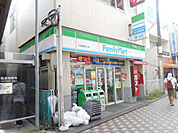 【コンビニエンスストア】ファミリーマート 大船駅東口店まで1213ｍ