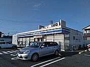 【コンビニエンスストア】ローソン清須寺野店まで889ｍ