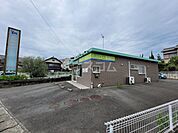 【ドラッグストア】ハロー薬局蒲郡店まで379ｍ
