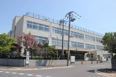 画像3:東川下小学校(小学校)まで302m