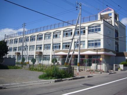 画像17:神山小学校(小学校)まで960m