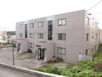 北海道札幌市南区川沿四条４丁目(賃貸マンション3LDK・1階・64.80㎡)の写真 その1