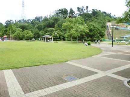 画像14:敦賀市総合運動公園(公園)まで1100m