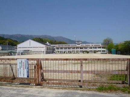 画像15:大津市立小学校和邇小学校(小学校)まで651m