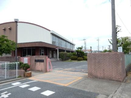 画像8:岡山市立芳明小学校(小学校)まで482m
