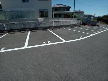 画像21:駐車場