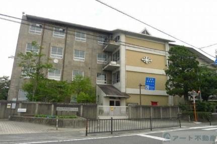 画像17:久米小学校(小学校)まで847m