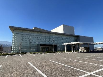 画像14:しこちゅ〜ホール（四国中央市市民文化ホール）(公共施設)まで543m