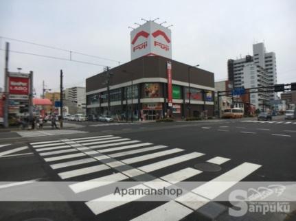 画像8:フジ本町店(スーパー)まで392m