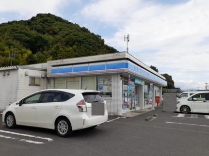 画像13:ローソン国分山下町店(コンビニ)まで600m